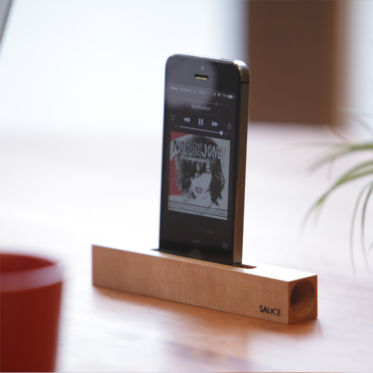 iPhone stick speaker